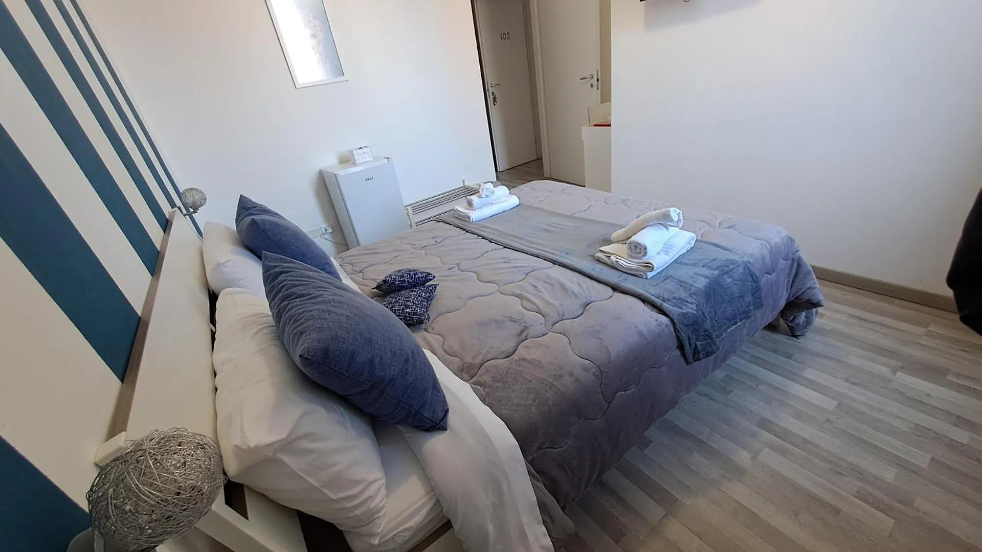 Bedroom La Stazione contacts